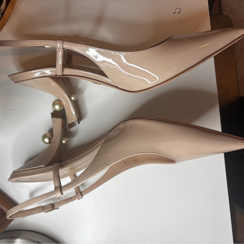 Dior Women's Nude Slingback Heels - Picture 6 of 7